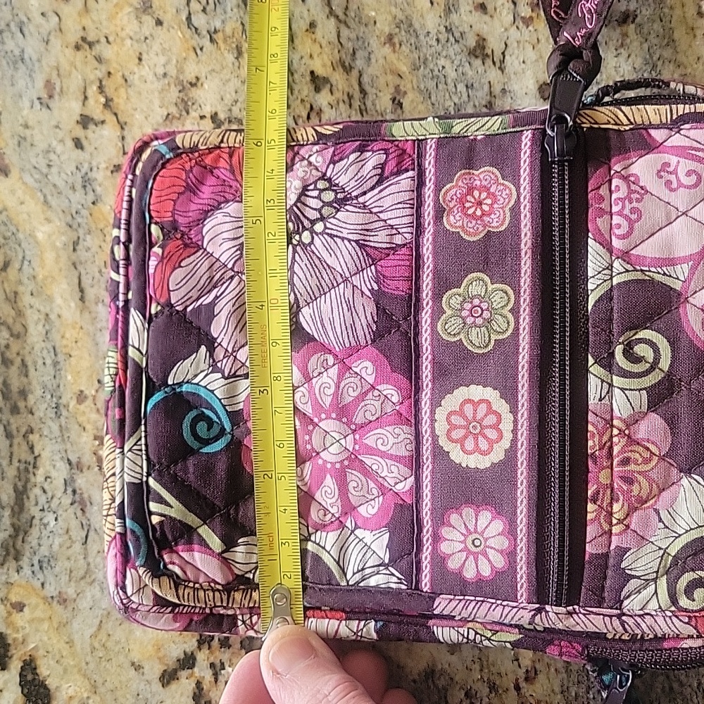 Vera Bradley small crossbody 🛍️ bag - Picture 12 of 16